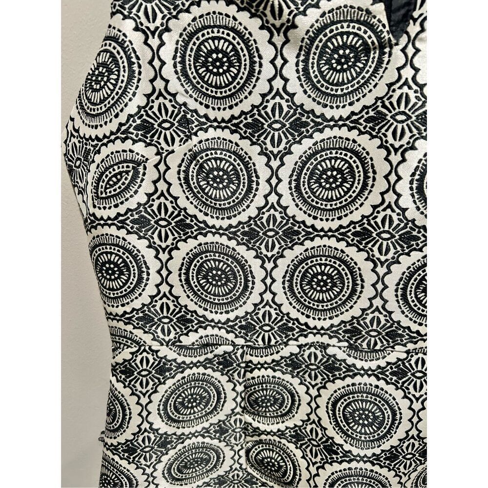 Fora Dress - Picture 4 of 6